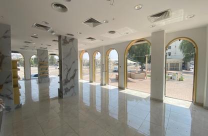 Show Room - Studio - 2 for rent in Aud Al Touba 1 - Central District - Al Ain