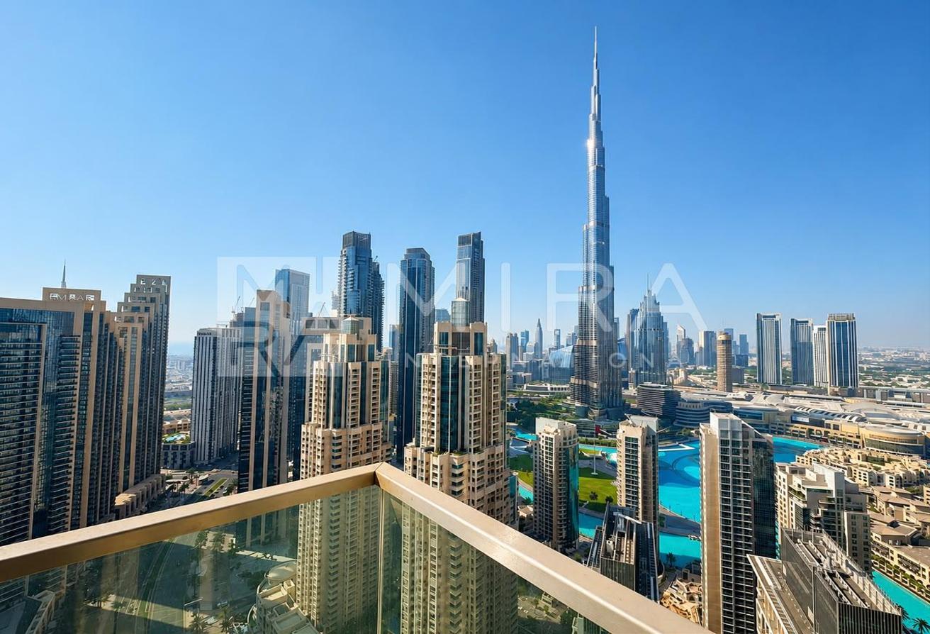 Burj Khalifa View | Vacant | High Floor photo 2