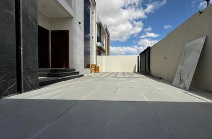 Villa - 4 - 6 for rent in Al Helio 2 - Al Helio - Ajman