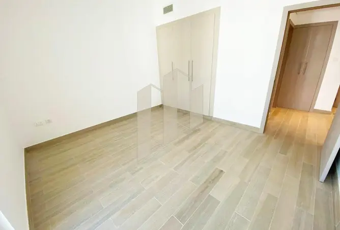 150009956 - Property Image 2
