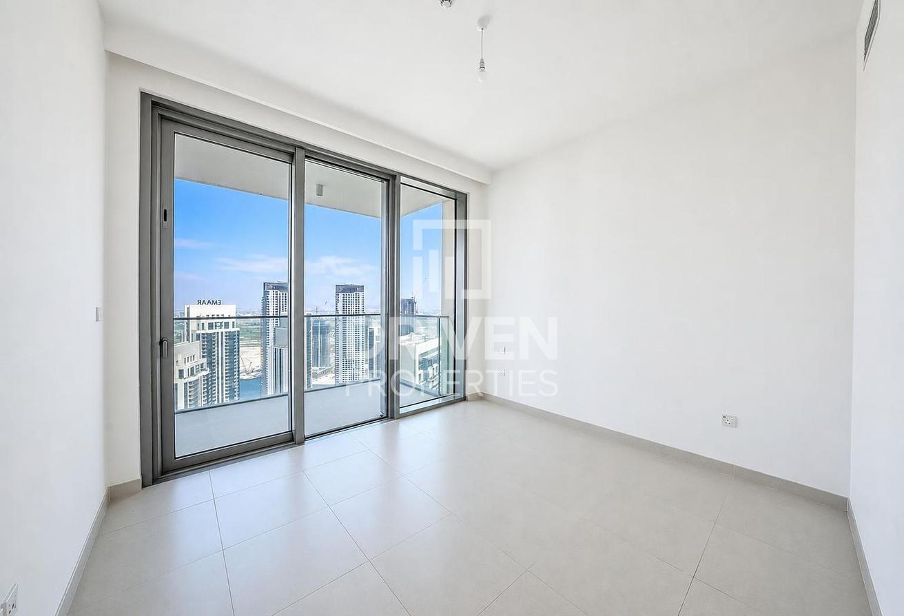 High Floor | Park and Creek Views | Spacious Apt photo 10