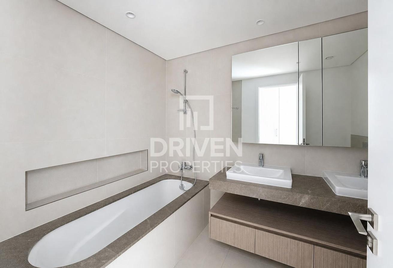 High Floor | Park and Creek Views | Spacious Apt photo 12