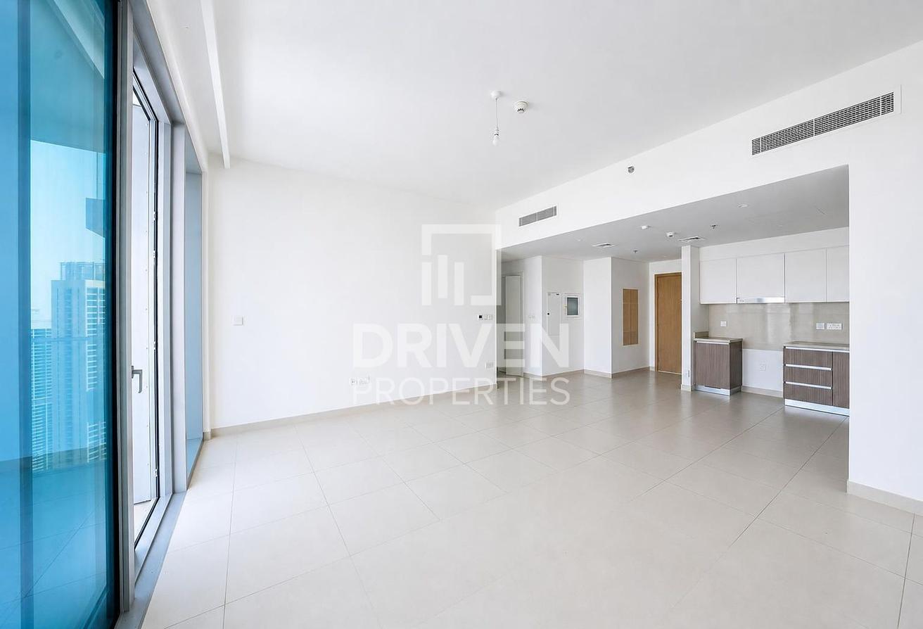 High Floor | Park and Creek Views | Spacious Apt photo 4
