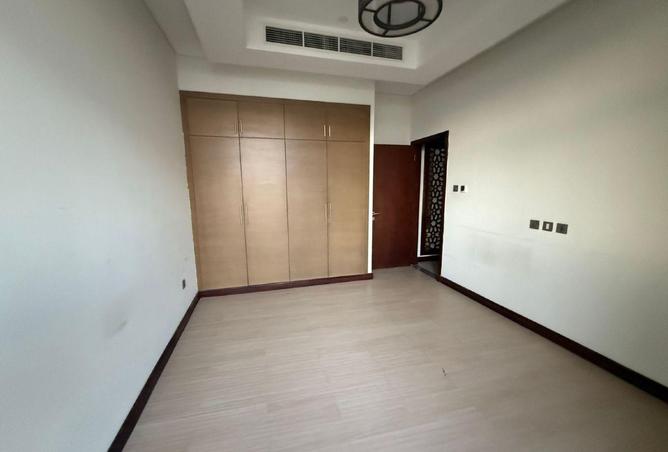 54518944 - Property Image 2