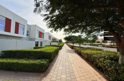 Townhouse - 4 - 4 for rent in Amaranta 3 - Amaranta - Villanova - Dubai