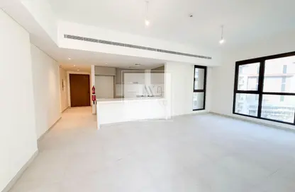 Apartment - 2 Bedrooms - 2 Bathrooms for rent in Al Jazi - Madinat Jumeirah Living - Umm Suqeim - Dubai