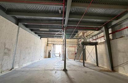 Warehouse - Studio for rent in Industrial Area 18 - Sharjah Industrial Area - Sharjah