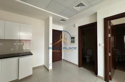 Apartment - 1 Bedroom - 2 Bathrooms for rent in Binghatti Gateway - Al Jaddaf - Dubai