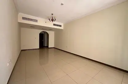 شقة - 2 غرف نوم - 4 حمامات للايجار في مدينة القاسمية - الشارقة