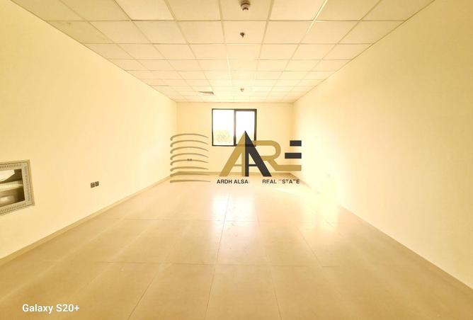 141913805 - Property Main Image
