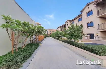 Apartment - 1 Bedroom - 2 Bathrooms for rent in Qamar 11 - Madinat Badr - Al Muhaisnah - Dubai