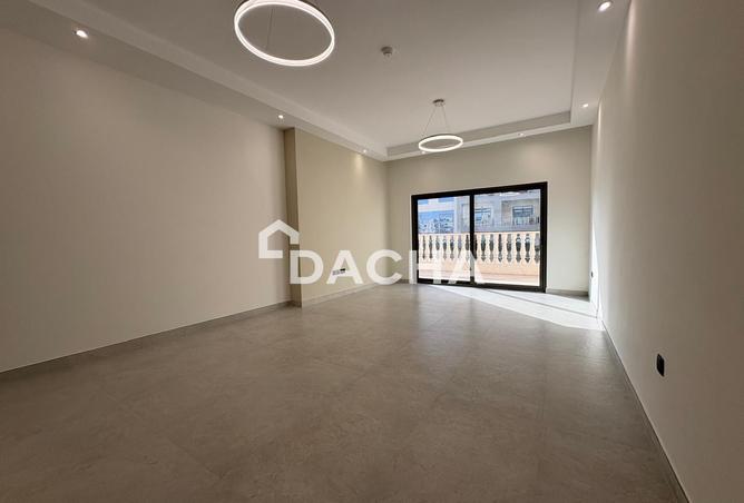 123832651 - Property Main Image