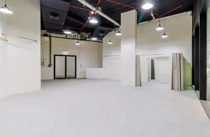 محل - 1 حمام للايجار في ماركيز سكوير تاور - الخليج التجاري - دبي محل - 1 حمام للايجار في ماركيز سكوير تاور - الخليج التجاري - دبي