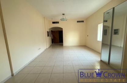 Apartment - 1 - 2 for rent in Hessa Home Building - Oud Metha - Bur Dubai - Dubai