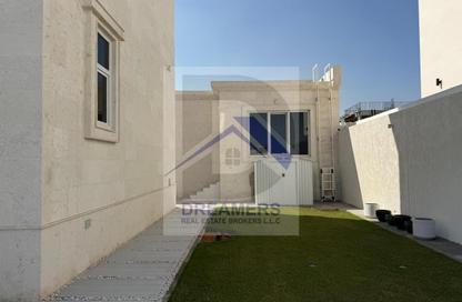 Villa - 5 Bedrooms - 7 Bathrooms for rent in Nad Al Sheba 2 - Nad Al Sheba - Dubai