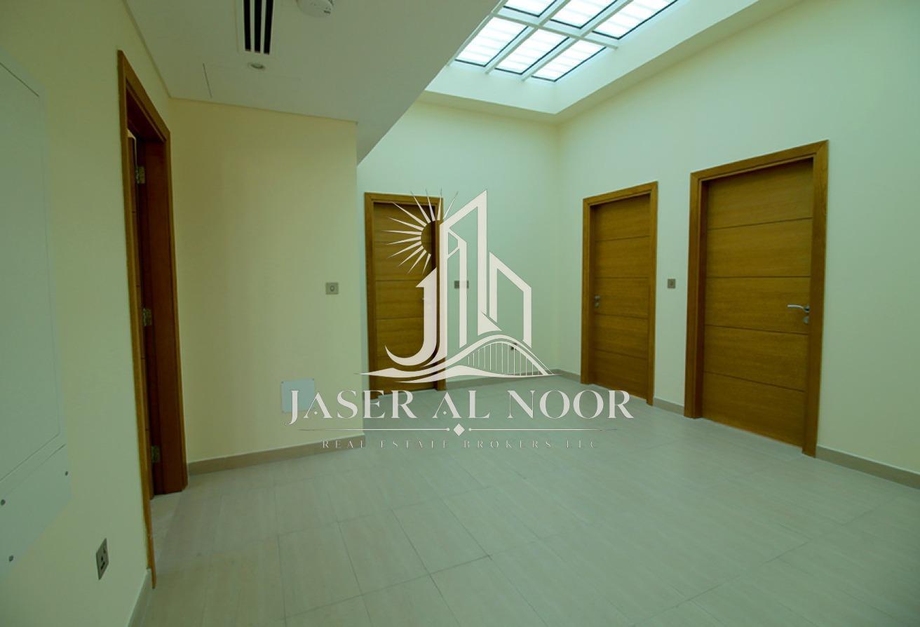 4BR + Maid | Single Row | Landscaped Garden photo 11