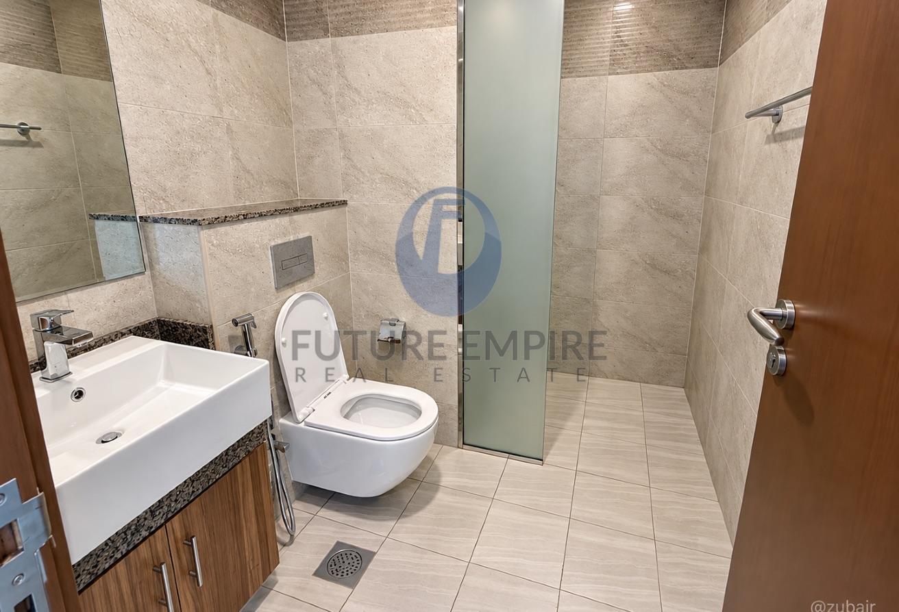 Burjman Mall Storage Laundry | Urgent Move In Only photo 12