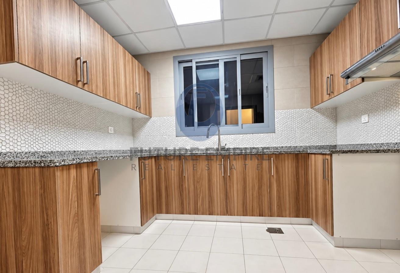 Burjman Mall Storage Laundry | Urgent Move In Only photo 16