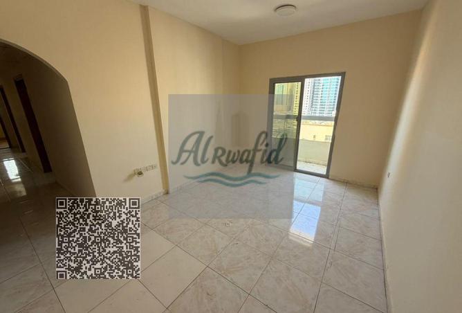 54551280 - صورة العقار 2