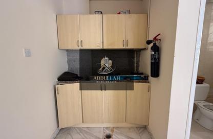 Apartment - Studio - 1 Bathroom for rent in Muwaileh 29 Building - Muwaileh - Sharjah