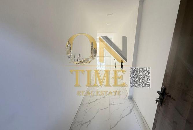 76167900 - Property Image 2