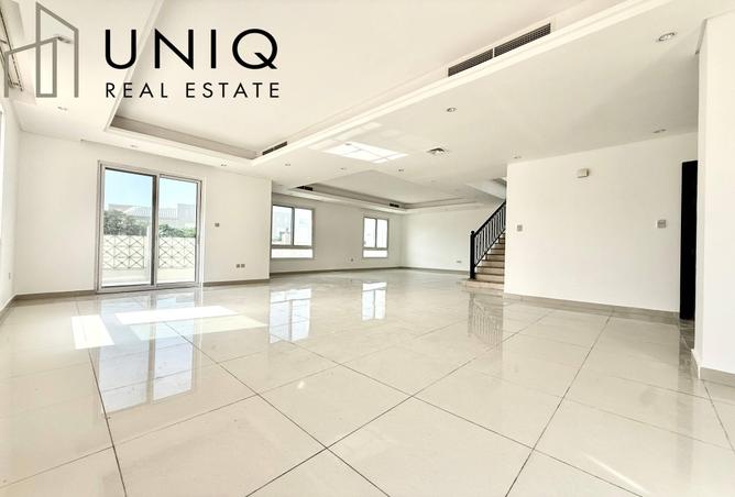 145078853 - Property Image 3