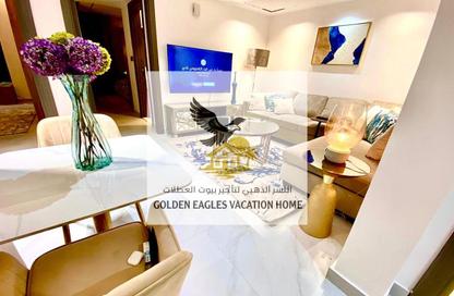 Apartment - 2 Bedrooms - 2 Bathrooms for rent in Beach Tower 1 - Al Khan Lagoon - Al Khan - Sharjah Apartment - 2 Bedrooms - 2 Bathrooms for rent in Beach Tower 1 - Al Khan Lagoon - Al Khan - Sharjah