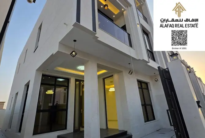 141011527 - Property Image 2