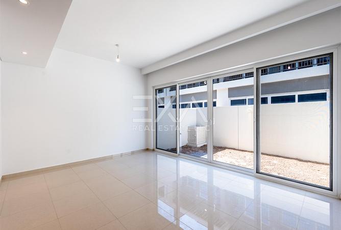 54004099 - Property Image 3