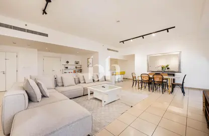 Apartment - 4 Bedrooms - 5 Bathrooms for rent in Rimal 5 - Rimal - Jumeirah Beach Residence - Dubai