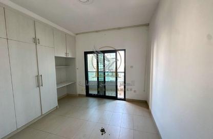 Apartment - 1 - 2 for rent in Al Khan Corniche - Al Khan - Sharjah Apartment - 1 - 2 for rent in Al Khan Corniche - Al Khan - Sharjah