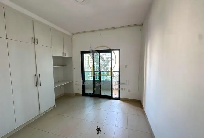 163274437 - Property Image 3