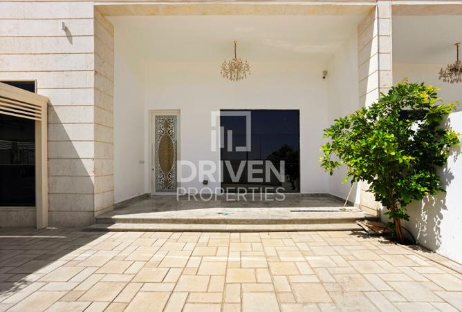 138301654 - Property Image 2