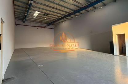 مستودع - استوديو - 1 للايجار في 18 المنطقة الصناعية رقم - المنطقة الصناعية بالشارقة - الشارقة مستودع - استوديو - 1 للايجار في 18 المنطقة الصناعية رقم - المنطقة الصناعية بالشارقة - الشارقة