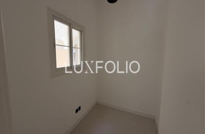 Villa - 4 Bedrooms - 3 Bathrooms for rent in Springs 3 - The Springs - Dubai