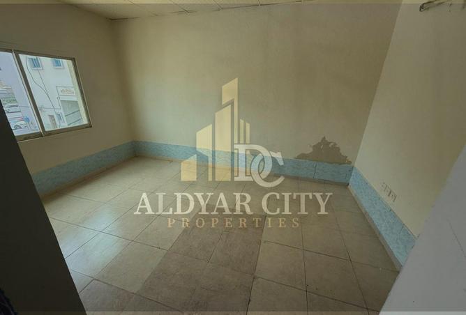 99130051 - Property Image 2