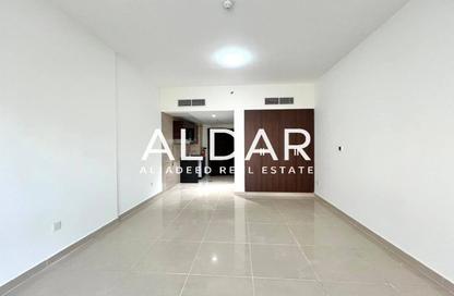 Apartment - Studio - 1 for rent in Royal JVC Building - District 10 - Jumeirah Village Circle - Dubai