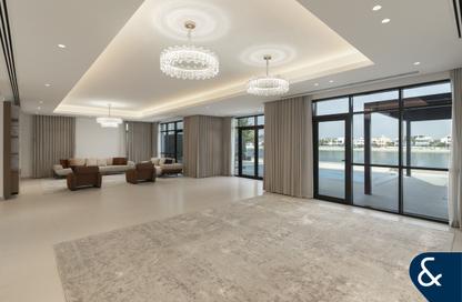Villa - 5 - 5 for rent in Garden Homes Frond N - Garden Homes - Palm Jumeirah - Dubai