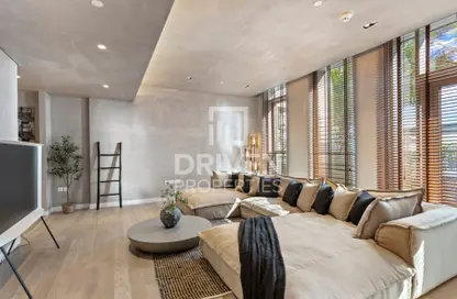 شقة - غرفة نوم - 2 حمامات للبيع في 5 شقة بناية - مساكن بلوواترز - جزيرة بلوواترز - دبي