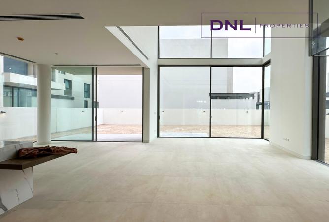 78981159 - Property Image 2