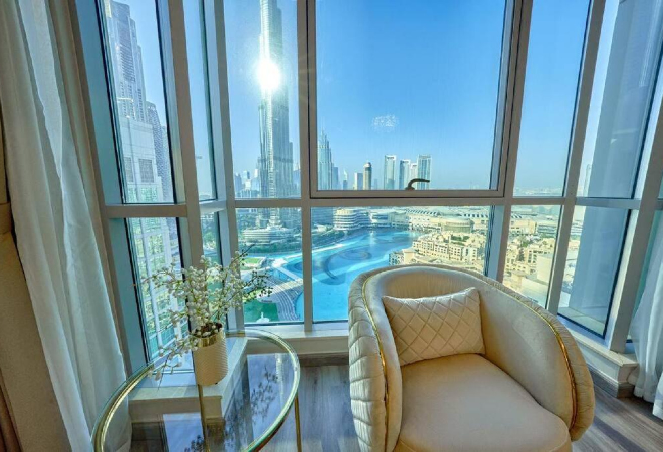 Magnificent Luxury 3BR with Amazing Burj