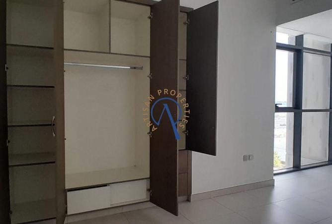129740427 - Property Image 3