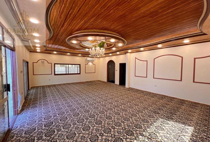 15951007 - Property Image 2