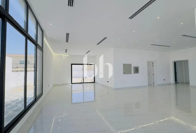 166043929 - Property Image 3