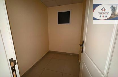 Apartment - 2 Bedrooms - 3 Bathrooms for rent in Al Mamzar Tower - Al Mamzar - Sharjah - Sharjah