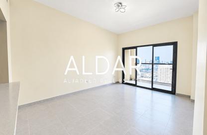 Apartment - 2 - 2 for rent in Hessa Views - District 12 - Jumeirah Village Circle - Dubai