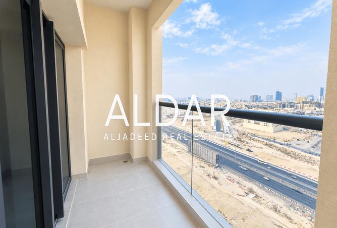 Skyline View | Spacious And Bright | Vacant