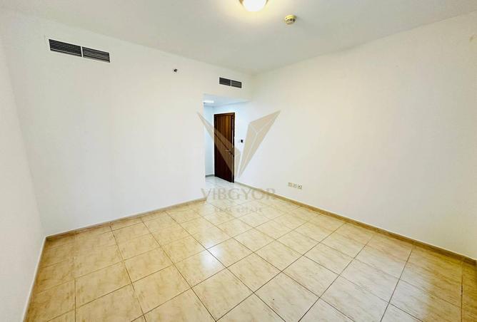 73848128 - صورة العقار 2