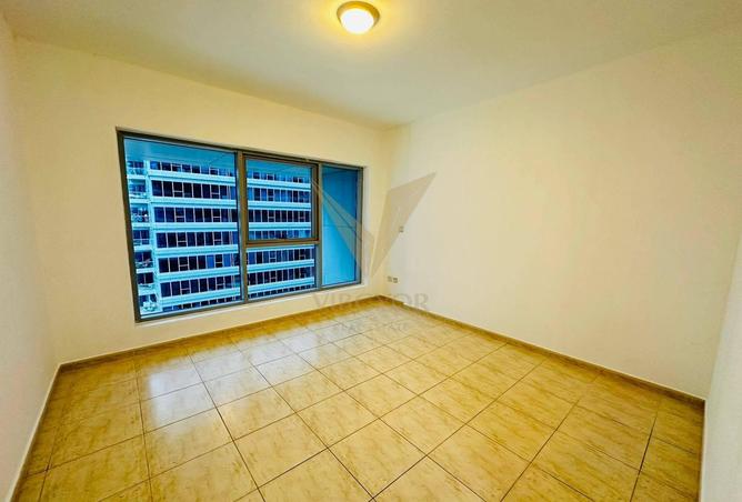 73848128 - صورة العقار 3