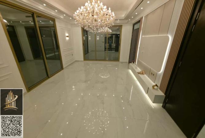 53193574 - Property Image 3